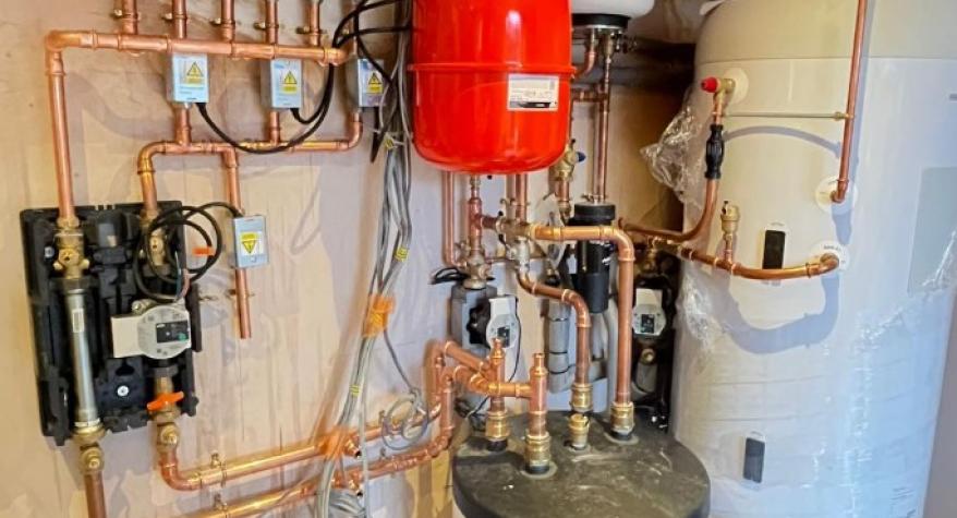 Government Grants for Heat Pumps & Cooling Systems (2026 Update)
